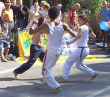 st_capoeira.jpg (89606 Byte)